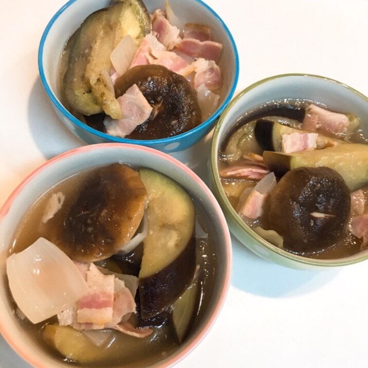 椎茸と茄子とベーコンの☆あっさり煮物